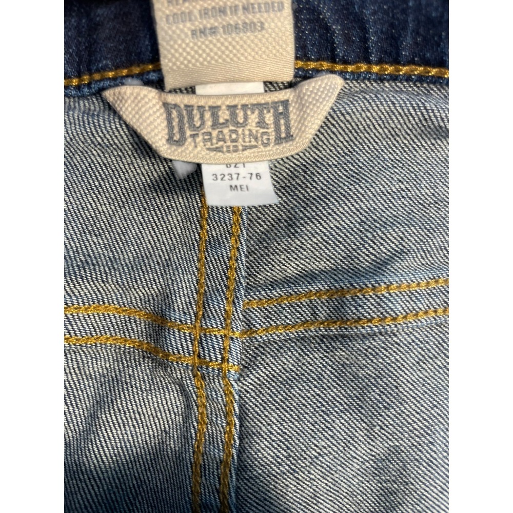 Duluth Trading Co Jeans Womens 24Wx31 Blue Denim Stretch Bootcut Leg Mid Rise - Picture 9 of 16